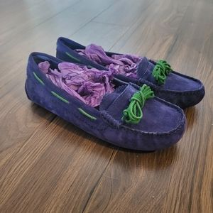 UGG womens size 9. never worn